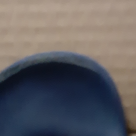 Adidas "Adilette" mens size 7 slides/sandals - Picture 4 of 16